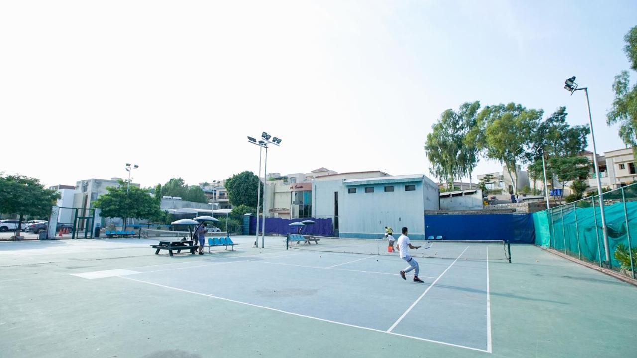 Northern Suites Bahria Town Rawalpindi Bagian luar foto