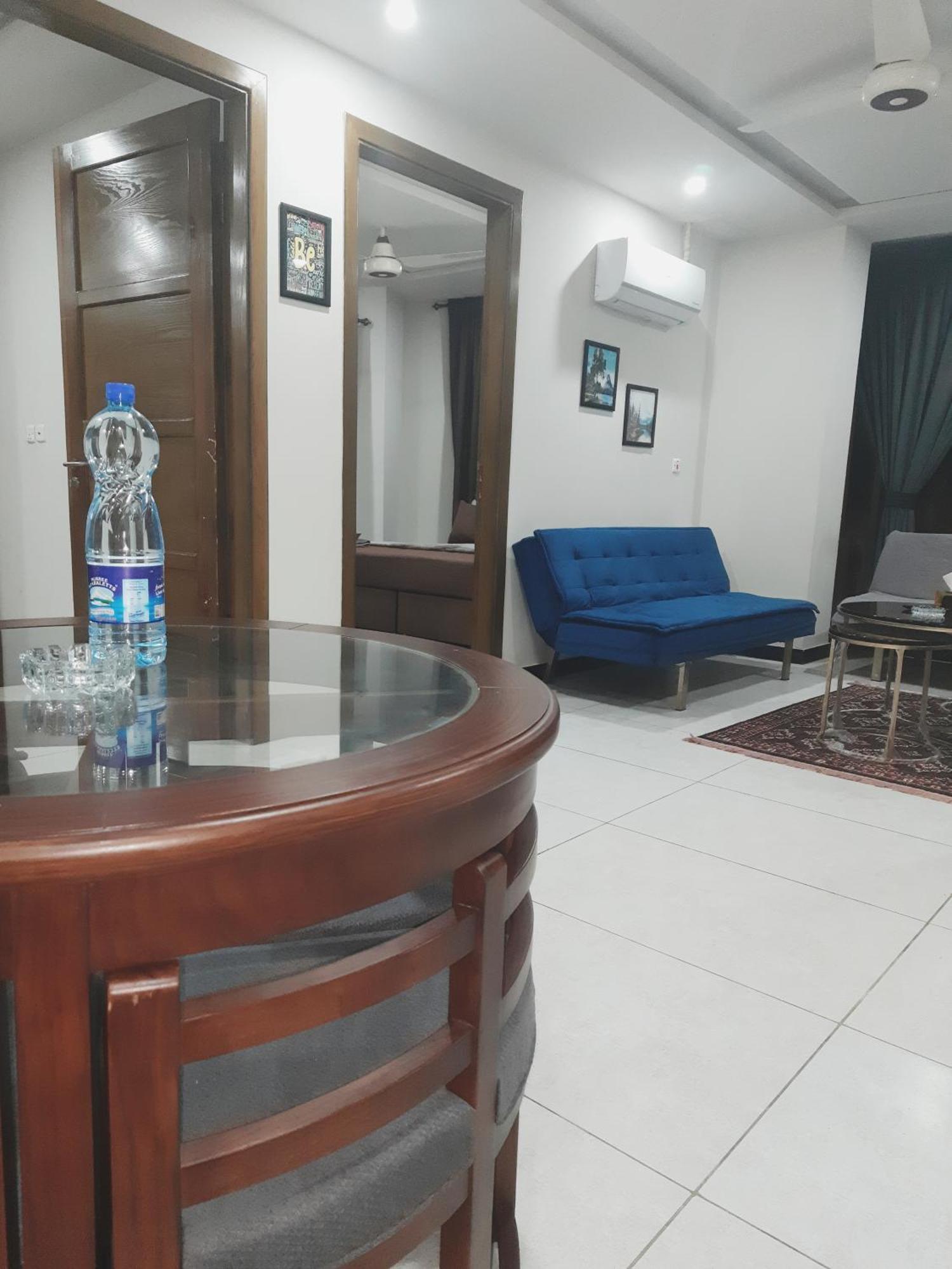 Northern Suites Bahria Town Rawalpindi Ruang foto